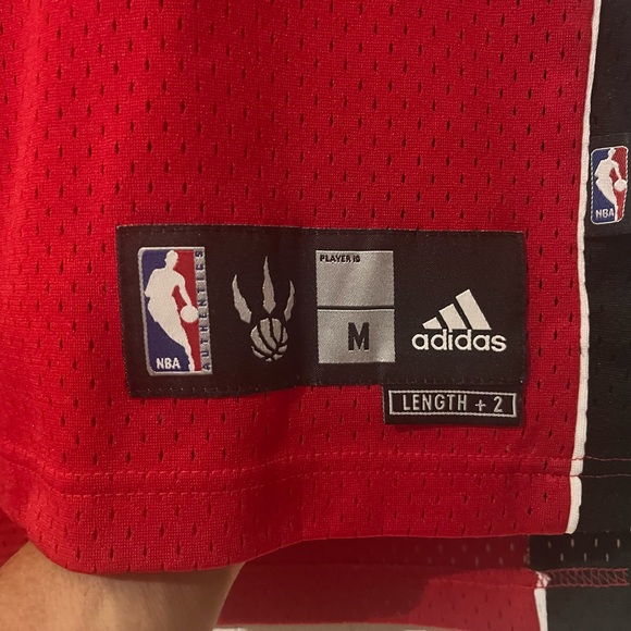 Houston Rockets jersey sz medium. - Picture 6 of 7